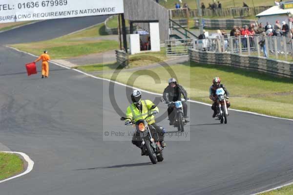 anglesey;brands hatch;cadwell park;croft;digital images;donington park;enduro;enduro digital images;event;event digital images;eventdigitalimages;mallory park;no limits;oulton park;peter wileman photography;racing;racing digital images;silverstone;snetterton;trackday;trackday digital images;trackday photos;vintage;vmcc banbury run;welsh 2 day enduro