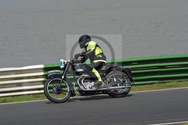 anglesey;brands hatch;cadwell park;croft;digital images;donington park;enduro;enduro digital images;event;event digital images;eventdigitalimages;mallory park;no limits;oulton park;peter wileman photography;racing;racing digital images;silverstone;snetterton;trackday;trackday digital images;trackday photos;vintage;vmcc banbury run;welsh 2 day enduro