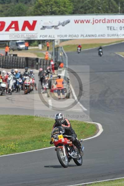 anglesey;brands hatch;cadwell park;croft;digital images;donington park;enduro;enduro digital images;event;event digital images;eventdigitalimages;mallory park;no limits;oulton park;peter wileman photography;racing;racing digital images;silverstone;snetterton;trackday;trackday digital images;trackday photos;vintage;vmcc banbury run;welsh 2 day enduro