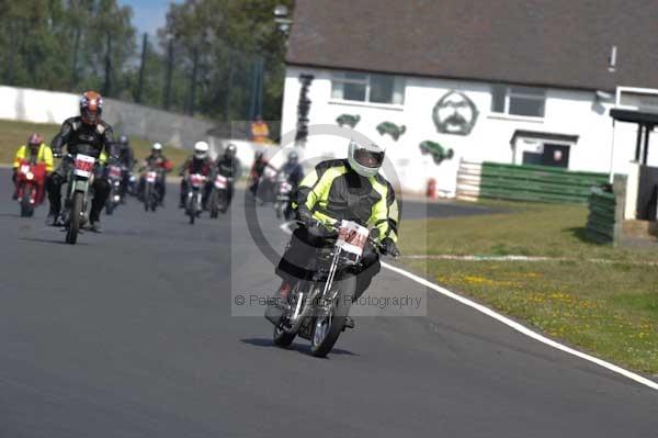 anglesey;brands hatch;cadwell park;croft;digital images;donington park;enduro;enduro digital images;event;event digital images;eventdigitalimages;mallory park;no limits;oulton park;peter wileman photography;racing;racing digital images;silverstone;snetterton;trackday;trackday digital images;trackday photos;vintage;vmcc banbury run;welsh 2 day enduro