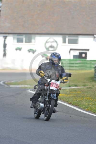 anglesey;brands hatch;cadwell park;croft;digital images;donington park;enduro;enduro digital images;event;event digital images;eventdigitalimages;mallory park;no limits;oulton park;peter wileman photography;racing;racing digital images;silverstone;snetterton;trackday;trackday digital images;trackday photos;vintage;vmcc banbury run;welsh 2 day enduro