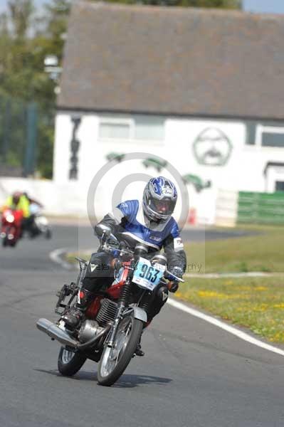 anglesey;brands hatch;cadwell park;croft;digital images;donington park;enduro;enduro digital images;event;event digital images;eventdigitalimages;mallory park;no limits;oulton park;peter wileman photography;racing;racing digital images;silverstone;snetterton;trackday;trackday digital images;trackday photos;vintage;vmcc banbury run;welsh 2 day enduro