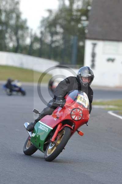 anglesey;brands hatch;cadwell park;croft;digital images;donington park;enduro;enduro digital images;event;event digital images;eventdigitalimages;mallory park;no limits;oulton park;peter wileman photography;racing;racing digital images;silverstone;snetterton;trackday;trackday digital images;trackday photos;vintage;vmcc banbury run;welsh 2 day enduro