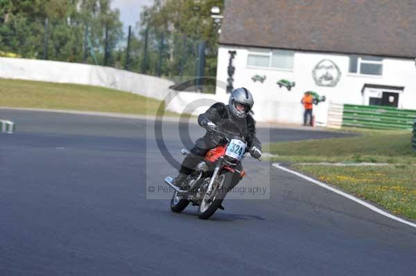 anglesey;brands hatch;cadwell park;croft;digital images;donington park;enduro;enduro digital images;event;event digital images;eventdigitalimages;mallory park;no limits;oulton park;peter wileman photography;racing;racing digital images;silverstone;snetterton;trackday;trackday digital images;trackday photos;vintage;vmcc banbury run;welsh 2 day enduro