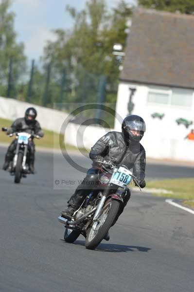 anglesey;brands hatch;cadwell park;croft;digital images;donington park;enduro;enduro digital images;event;event digital images;eventdigitalimages;mallory park;no limits;oulton park;peter wileman photography;racing;racing digital images;silverstone;snetterton;trackday;trackday digital images;trackday photos;vintage;vmcc banbury run;welsh 2 day enduro