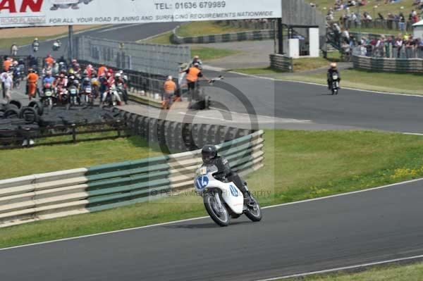 anglesey;brands hatch;cadwell park;croft;digital images;donington park;enduro;enduro digital images;event;event digital images;eventdigitalimages;mallory park;no limits;oulton park;peter wileman photography;racing;racing digital images;silverstone;snetterton;trackday;trackday digital images;trackday photos;vintage;vmcc banbury run;welsh 2 day enduro