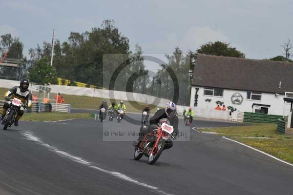 anglesey;brands hatch;cadwell park;croft;digital images;donington park;enduro;enduro digital images;event;event digital images;eventdigitalimages;mallory park;no limits;oulton park;peter wileman photography;racing;racing digital images;silverstone;snetterton;trackday;trackday digital images;trackday photos;vintage;vmcc banbury run;welsh 2 day enduro