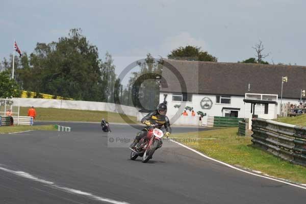 anglesey;brands hatch;cadwell park;croft;digital images;donington park;enduro;enduro digital images;event;event digital images;eventdigitalimages;mallory park;no limits;oulton park;peter wileman photography;racing;racing digital images;silverstone;snetterton;trackday;trackday digital images;trackday photos;vintage;vmcc banbury run;welsh 2 day enduro