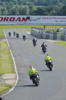 Mallory-park-Leicestershire;Mallory-park-photographs;Motorcycle-action-photographs;classic-bikes;event-digital-images;eventdigitalimages;mallory-park;no-limits-trackday;peter-wileman-photography;vintage-bikes;vintage-motorcycles;vmcc-festival-1000-bikes