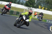 Mallory-park-Leicestershire;Mallory-park-photographs;Motorcycle-action-photographs;classic-bikes;event-digital-images;eventdigitalimages;mallory-park;no-limits-trackday;peter-wileman-photography;vintage-bikes;vintage-motorcycles;vmcc-festival-1000-bikes