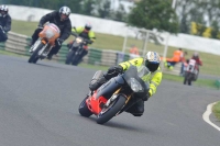 Mallory-park-Leicestershire;Mallory-park-photographs;Motorcycle-action-photographs;classic-bikes;event-digital-images;eventdigitalimages;mallory-park;no-limits-trackday;peter-wileman-photography;vintage-bikes;vintage-motorcycles;vmcc-festival-1000-bikes