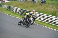 Mallory-park-Leicestershire;Mallory-park-photographs;Motorcycle-action-photographs;classic-bikes;event-digital-images;eventdigitalimages;mallory-park;no-limits-trackday;peter-wileman-photography;vintage-bikes;vintage-motorcycles;vmcc-festival-1000-bikes