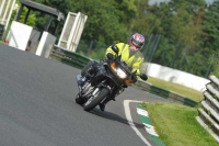 Mallory-park-Leicestershire;Mallory-park-photographs;Motorcycle-action-photographs;classic-bikes;event-digital-images;eventdigitalimages;mallory-park;no-limits-trackday;peter-wileman-photography;vintage-bikes;vintage-motorcycles;vmcc-festival-1000-bikes