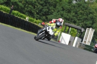 Mallory-park-Leicestershire;Mallory-park-photographs;Motorcycle-action-photographs;classic-bikes;event-digital-images;eventdigitalimages;mallory-park;no-limits-trackday;peter-wileman-photography;vintage-bikes;vintage-motorcycles;vmcc-festival-1000-bikes