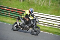 Mallory-park-Leicestershire;Mallory-park-photographs;Motorcycle-action-photographs;classic-bikes;event-digital-images;eventdigitalimages;mallory-park;no-limits-trackday;peter-wileman-photography;vintage-bikes;vintage-motorcycles;vmcc-festival-1000-bikes