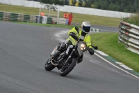 Mallory-park-Leicestershire;Mallory-park-photographs;Motorcycle-action-photographs;classic-bikes;event-digital-images;eventdigitalimages;mallory-park;no-limits-trackday;peter-wileman-photography;vintage-bikes;vintage-motorcycles;vmcc-festival-1000-bikes