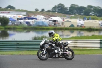 Mallory-park-Leicestershire;Mallory-park-photographs;Motorcycle-action-photographs;classic-bikes;event-digital-images;eventdigitalimages;mallory-park;no-limits-trackday;peter-wileman-photography;vintage-bikes;vintage-motorcycles;vmcc-festival-1000-bikes