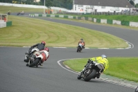 Mallory-park-Leicestershire;Mallory-park-photographs;Motorcycle-action-photographs;classic-bikes;event-digital-images;eventdigitalimages;mallory-park;no-limits-trackday;peter-wileman-photography;vintage-bikes;vintage-motorcycles;vmcc-festival-1000-bikes