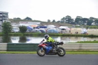 Mallory-park-Leicestershire;Mallory-park-photographs;Motorcycle-action-photographs;classic-bikes;event-digital-images;eventdigitalimages;mallory-park;no-limits-trackday;peter-wileman-photography;vintage-bikes;vintage-motorcycles;vmcc-festival-1000-bikes