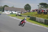 Mallory-park-Leicestershire;Mallory-park-photographs;Motorcycle-action-photographs;classic-bikes;event-digital-images;eventdigitalimages;mallory-park;no-limits-trackday;peter-wileman-photography;vintage-bikes;vintage-motorcycles;vmcc-festival-1000-bikes