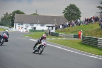 Mallory-park-Leicestershire;Mallory-park-photographs;Motorcycle-action-photographs;classic-bikes;event-digital-images;eventdigitalimages;mallory-park;no-limits-trackday;peter-wileman-photography;vintage-bikes;vintage-motorcycles;vmcc-festival-1000-bikes