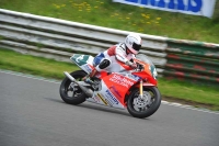 Mallory-park-Leicestershire;Mallory-park-photographs;Motorcycle-action-photographs;classic-bikes;event-digital-images;eventdigitalimages;mallory-park;no-limits-trackday;peter-wileman-photography;vintage-bikes;vintage-motorcycles;vmcc-festival-1000-bikes