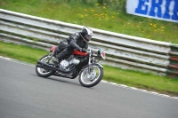 Mallory-park-Leicestershire;Mallory-park-photographs;Motorcycle-action-photographs;classic-bikes;event-digital-images;eventdigitalimages;mallory-park;no-limits-trackday;peter-wileman-photography;vintage-bikes;vintage-motorcycles;vmcc-festival-1000-bikes