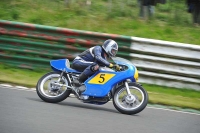 Mallory-park-Leicestershire;Mallory-park-photographs;Motorcycle-action-photographs;classic-bikes;event-digital-images;eventdigitalimages;mallory-park;no-limits-trackday;peter-wileman-photography;vintage-bikes;vintage-motorcycles;vmcc-festival-1000-bikes