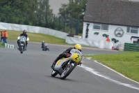 Mallory-park-Leicestershire;Mallory-park-photographs;Motorcycle-action-photographs;classic-bikes;event-digital-images;eventdigitalimages;mallory-park;no-limits-trackday;peter-wileman-photography;vintage-bikes;vintage-motorcycles;vmcc-festival-1000-bikes