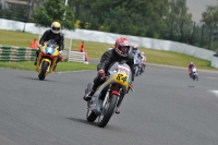 Mallory-park-Leicestershire;Mallory-park-photographs;Motorcycle-action-photographs;classic-bikes;event-digital-images;eventdigitalimages;mallory-park;no-limits-trackday;peter-wileman-photography;vintage-bikes;vintage-motorcycles;vmcc-festival-1000-bikes