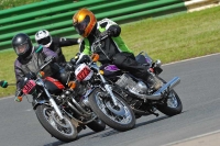 Mallory-park-Leicestershire;Mallory-park-photographs;Motorcycle-action-photographs;classic-bikes;event-digital-images;eventdigitalimages;mallory-park;no-limits-trackday;peter-wileman-photography;vintage-bikes;vintage-motorcycles;vmcc-festival-1000-bikes