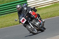 Mallory-park-Leicestershire;Mallory-park-photographs;Motorcycle-action-photographs;classic-bikes;event-digital-images;eventdigitalimages;mallory-park;no-limits-trackday;peter-wileman-photography;vintage-bikes;vintage-motorcycles;vmcc-festival-1000-bikes