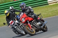 Mallory-park-Leicestershire;Mallory-park-photographs;Motorcycle-action-photographs;classic-bikes;event-digital-images;eventdigitalimages;mallory-park;no-limits-trackday;peter-wileman-photography;vintage-bikes;vintage-motorcycles;vmcc-festival-1000-bikes