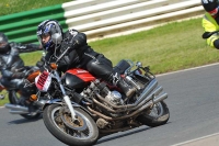 Mallory-park-Leicestershire;Mallory-park-photographs;Motorcycle-action-photographs;classic-bikes;event-digital-images;eventdigitalimages;mallory-park;no-limits-trackday;peter-wileman-photography;vintage-bikes;vintage-motorcycles;vmcc-festival-1000-bikes