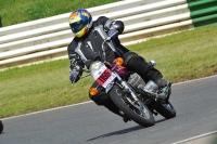 Mallory-park-Leicestershire;Mallory-park-photographs;Motorcycle-action-photographs;classic-bikes;event-digital-images;eventdigitalimages;mallory-park;no-limits-trackday;peter-wileman-photography;vintage-bikes;vintage-motorcycles;vmcc-festival-1000-bikes