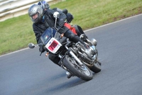 Mallory-park-Leicestershire;Mallory-park-photographs;Motorcycle-action-photographs;classic-bikes;event-digital-images;eventdigitalimages;mallory-park;no-limits-trackday;peter-wileman-photography;vintage-bikes;vintage-motorcycles;vmcc-festival-1000-bikes