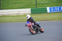 Mallory-park-Leicestershire;Mallory-park-photographs;Motorcycle-action-photographs;classic-bikes;event-digital-images;eventdigitalimages;mallory-park;no-limits-trackday;peter-wileman-photography;vintage-bikes;vintage-motorcycles;vmcc-festival-1000-bikes