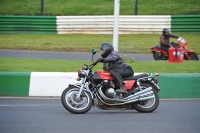 Mallory-park-Leicestershire;Mallory-park-photographs;Motorcycle-action-photographs;classic-bikes;event-digital-images;eventdigitalimages;mallory-park;no-limits-trackday;peter-wileman-photography;vintage-bikes;vintage-motorcycles;vmcc-festival-1000-bikes