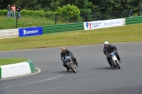 Mallory-park-Leicestershire;Mallory-park-photographs;Motorcycle-action-photographs;classic-bikes;event-digital-images;eventdigitalimages;mallory-park;no-limits-trackday;peter-wileman-photography;vintage-bikes;vintage-motorcycles;vmcc-festival-1000-bikes