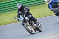 Mallory-park-Leicestershire;Mallory-park-photographs;Motorcycle-action-photographs;classic-bikes;event-digital-images;eventdigitalimages;mallory-park;no-limits-trackday;peter-wileman-photography;vintage-bikes;vintage-motorcycles;vmcc-festival-1000-bikes