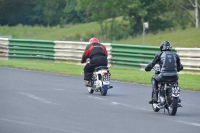 Mallory-park-Leicestershire;Mallory-park-photographs;Motorcycle-action-photographs;classic-bikes;event-digital-images;eventdigitalimages;mallory-park;no-limits-trackday;peter-wileman-photography;vintage-bikes;vintage-motorcycles;vmcc-festival-1000-bikes