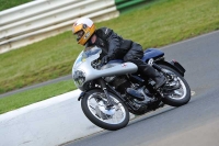 Mallory-park-Leicestershire;Mallory-park-photographs;Motorcycle-action-photographs;classic-bikes;event-digital-images;eventdigitalimages;mallory-park;no-limits-trackday;peter-wileman-photography;vintage-bikes;vintage-motorcycles;vmcc-festival-1000-bikes