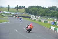 Mallory-park-Leicestershire;Mallory-park-photographs;Motorcycle-action-photographs;classic-bikes;event-digital-images;eventdigitalimages;mallory-park;no-limits-trackday;peter-wileman-photography;vintage-bikes;vintage-motorcycles;vmcc-festival-1000-bikes