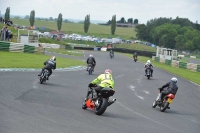 Mallory-park-Leicestershire;Mallory-park-photographs;Motorcycle-action-photographs;classic-bikes;event-digital-images;eventdigitalimages;mallory-park;no-limits-trackday;peter-wileman-photography;vintage-bikes;vintage-motorcycles;vmcc-festival-1000-bikes