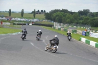 Mallory-park-Leicestershire;Mallory-park-photographs;Motorcycle-action-photographs;classic-bikes;event-digital-images;eventdigitalimages;mallory-park;no-limits-trackday;peter-wileman-photography;vintage-bikes;vintage-motorcycles;vmcc-festival-1000-bikes