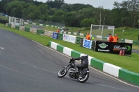 Mallory-park-Leicestershire;Mallory-park-photographs;Motorcycle-action-photographs;classic-bikes;event-digital-images;eventdigitalimages;mallory-park;no-limits-trackday;peter-wileman-photography;vintage-bikes;vintage-motorcycles;vmcc-festival-1000-bikes