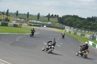 Mallory-park-Leicestershire;Mallory-park-photographs;Motorcycle-action-photographs;classic-bikes;event-digital-images;eventdigitalimages;mallory-park;no-limits-trackday;peter-wileman-photography;vintage-bikes;vintage-motorcycles;vmcc-festival-1000-bikes