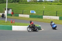 Mallory-park-Leicestershire;Mallory-park-photographs;Motorcycle-action-photographs;classic-bikes;event-digital-images;eventdigitalimages;mallory-park;no-limits-trackday;peter-wileman-photography;vintage-bikes;vintage-motorcycles;vmcc-festival-1000-bikes