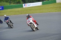 Mallory-park-Leicestershire;Mallory-park-photographs;Motorcycle-action-photographs;Rockingham;Rockingham-photographs;Trackday-digital-images;classic-bikes;event-digital-images;eventdigitalimages;mallory-park;no-limits-trackday;peter-wileman-photography;rockingham-corby-northamptonshire;trackday;trackday-photos;vintage-bikes;vintage-motorcycles;vmcc-festival-1000-bikes