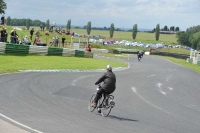 Mallory-park-Leicestershire;Mallory-park-photographs;Motorcycle-action-photographs;classic-bikes;event-digital-images;eventdigitalimages;mallory-park;no-limits-trackday;peter-wileman-photography;vintage-bikes;vintage-motorcycles;vmcc-festival-1000-bikes